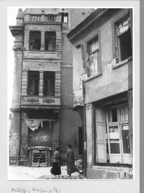 Zerstörungen Saalplatz 4