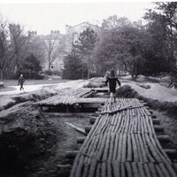 Splittergräben Karlsplatz 1